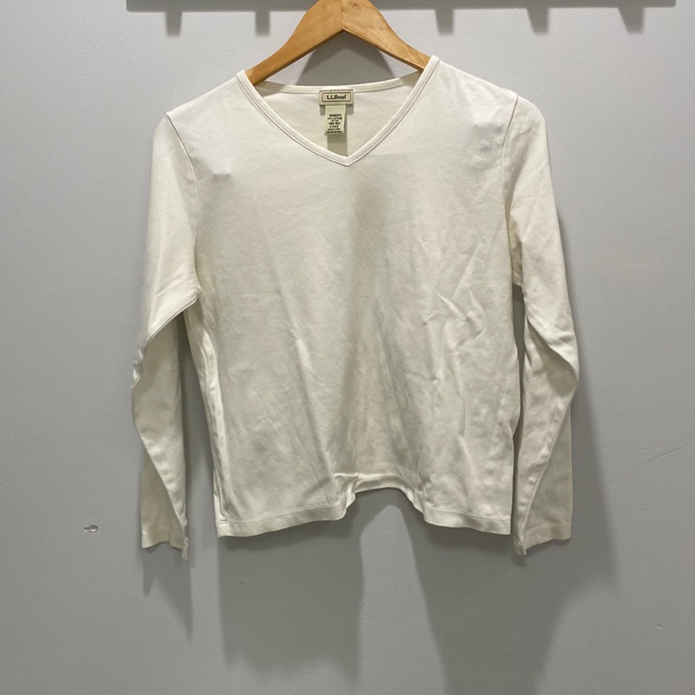 White LL Bean long sleeve supima  cotton tee shirt size medium